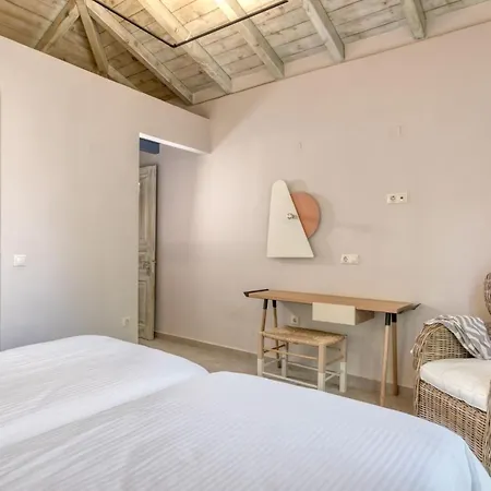 Stunning Lefkada - 2 Bedrooms - Souyadora - Infinty Pool - Far Reaching Sea Views Villa Cukaládesz