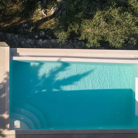 빌라 Stunning Lefkada - 2 Bedrooms - Souyadora - Infinty Pool - Far Reaching Sea Views